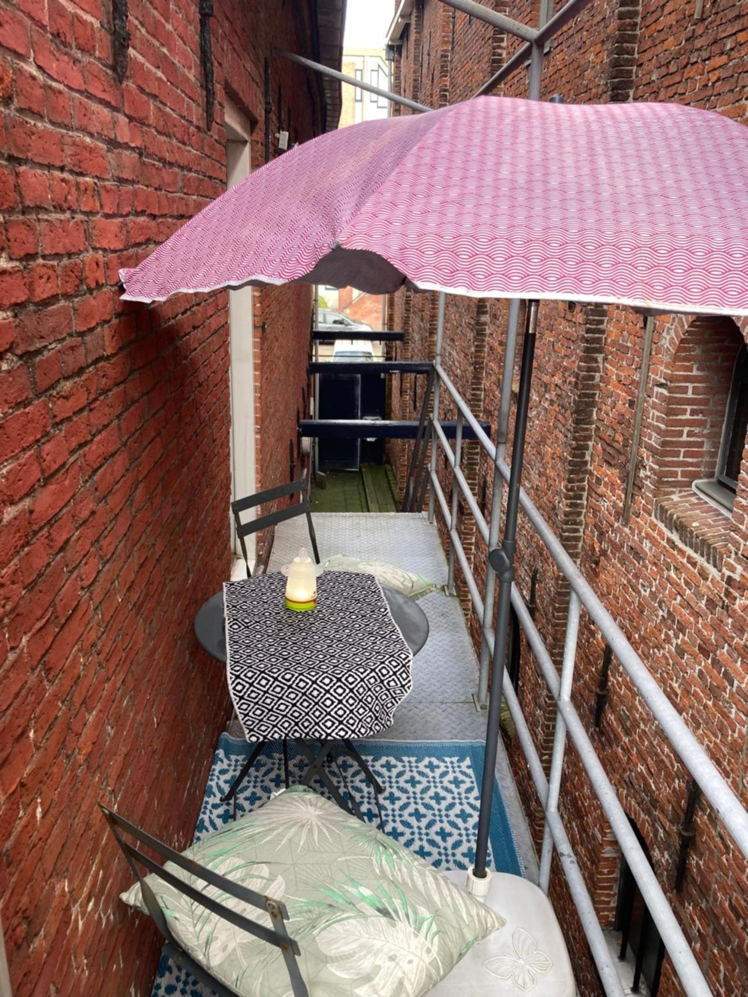 Elegant Appartement In Pakhuis Friesland Centrum Leeuwarden Exterior foto