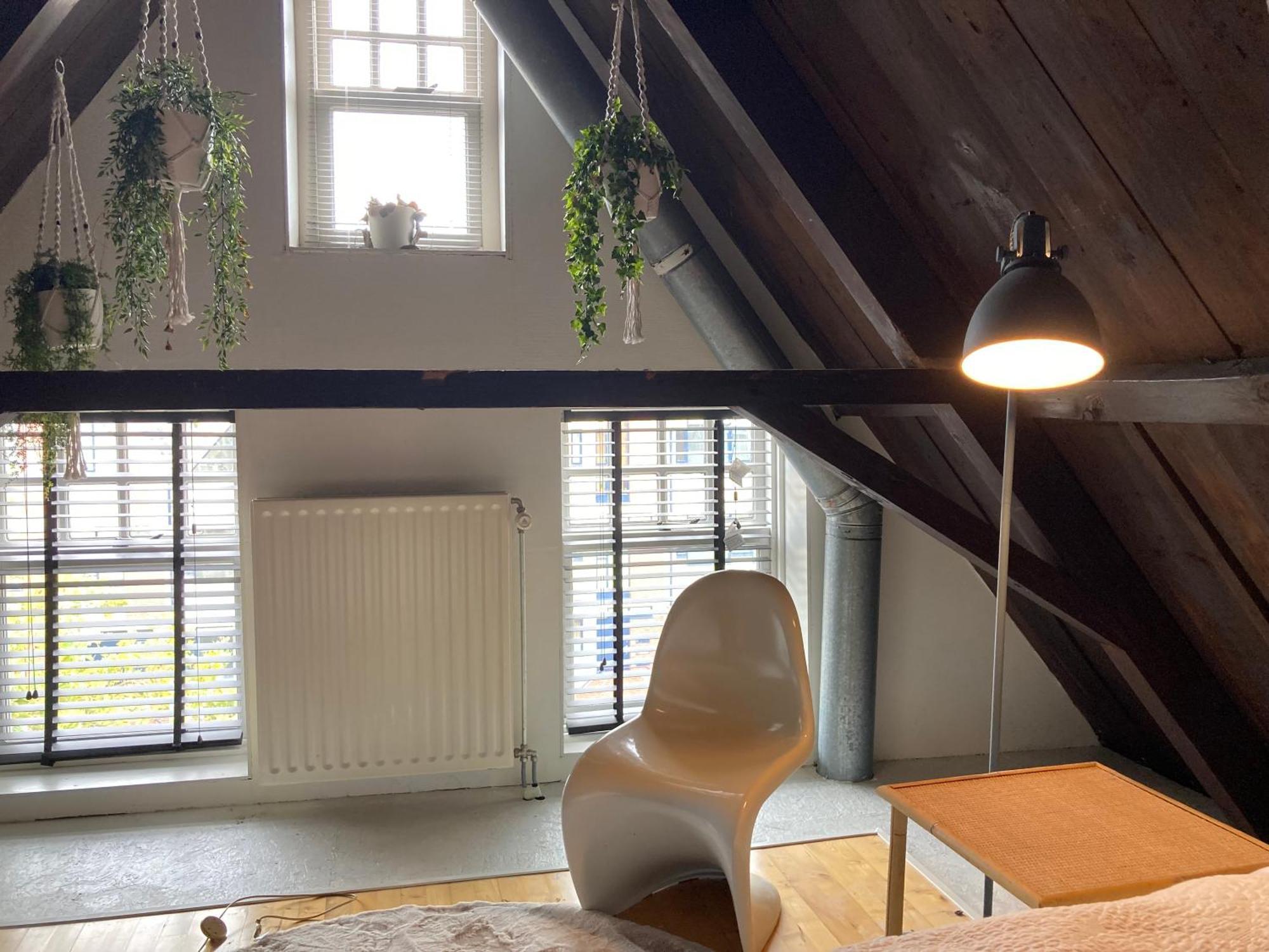 Elegant Appartement In Pakhuis Friesland Centrum Leeuwarden Quarto foto