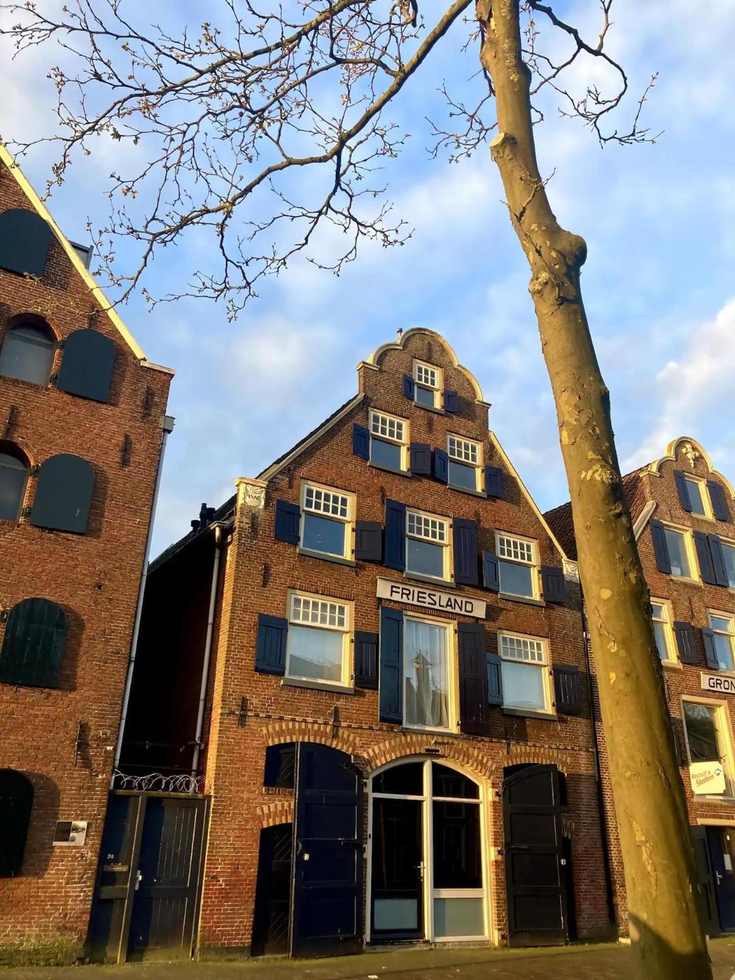 Elegant Appartement In Pakhuis Friesland Centrum Leeuwarden Exterior foto